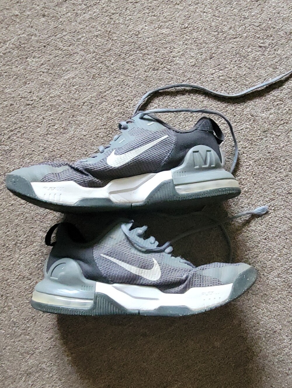 Nike Men's Size 8 Air Max Alpha Trainer 5 Gray Gym Workout Lifting Sneakers
